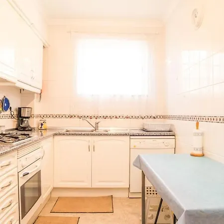 New !! 2 Bedroom De - Comendador Sousa Uva 1 Daire